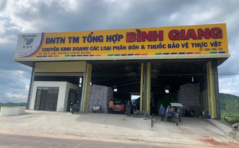 Bảng Hiệu Alu Chữ Nổi Mica Nhà Phân Phối Phân Bón Bình Giang - TT.Phù Mỹ, Bình Định